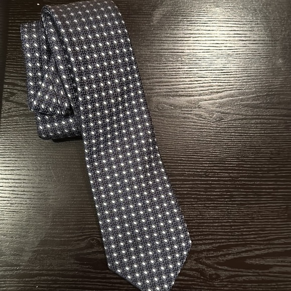 Ermenegildo Zegna Silk Patterned Tie Navy Black - Picture 6 of 8